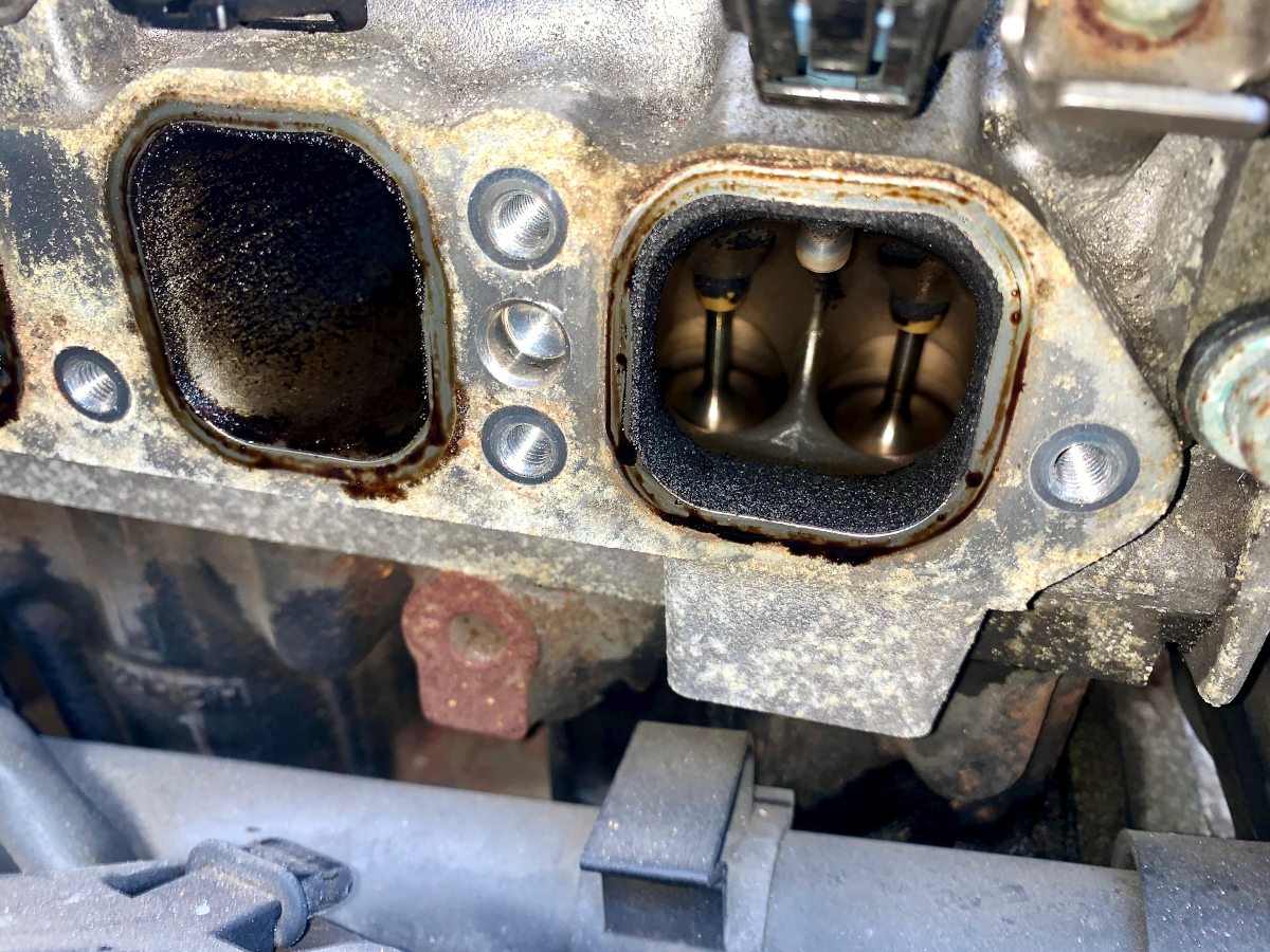 MK4 R32 exhaust manifold removal