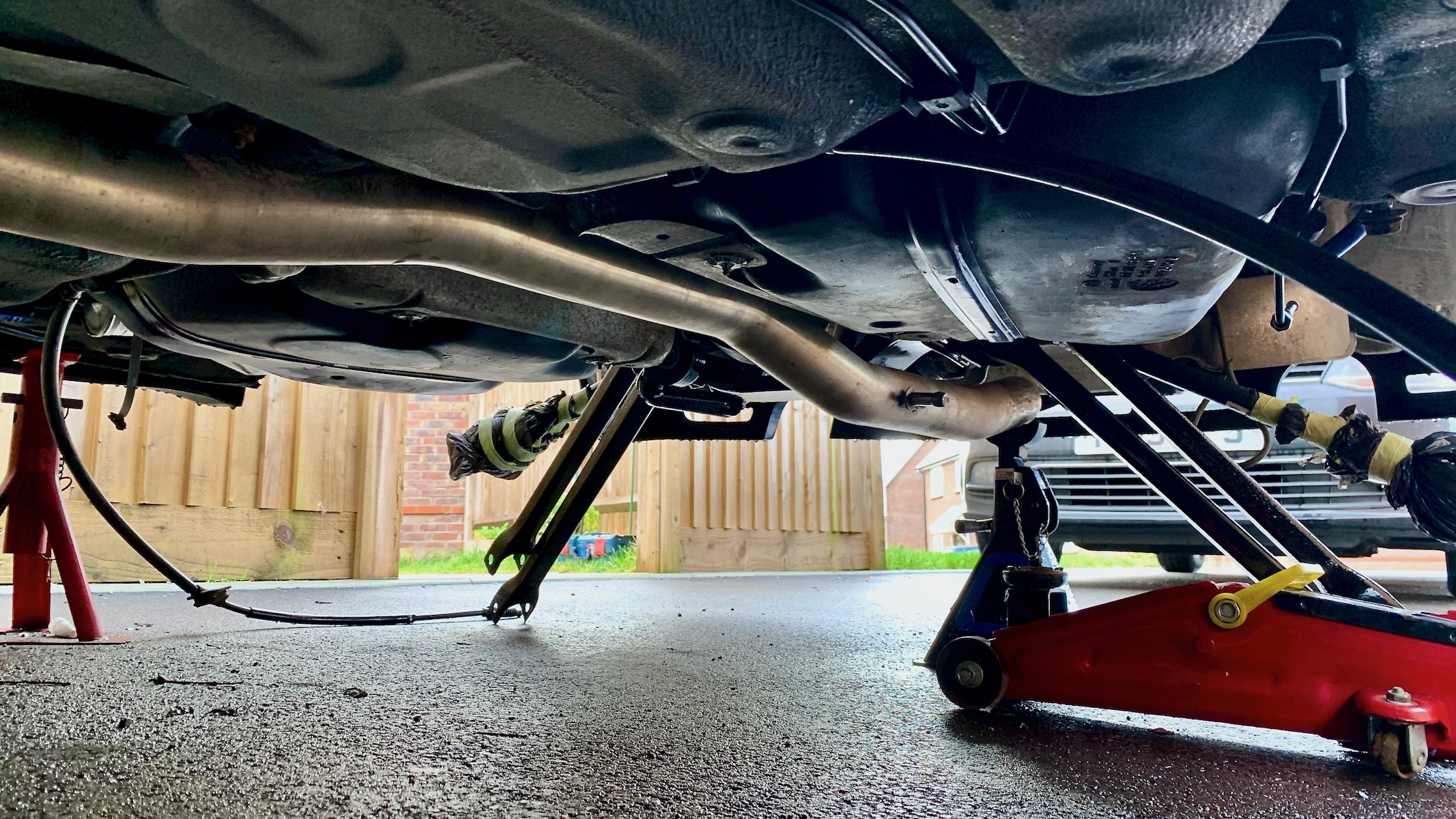 MK4 R32 fitting exhaust