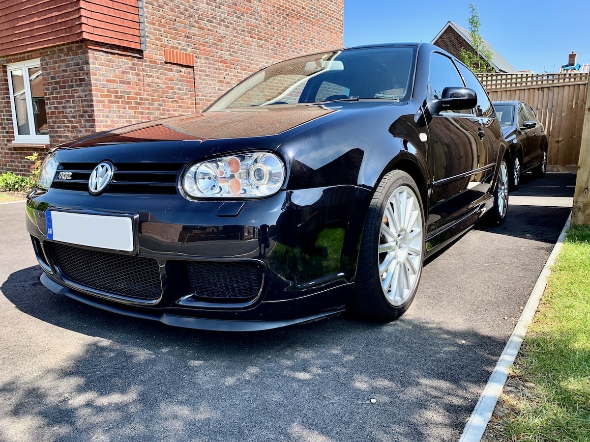 MK4 R32 Cupra-R front splitter